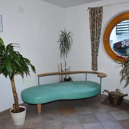 In With Garden