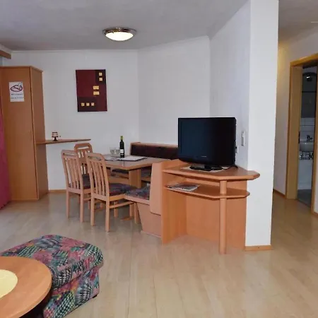 In With Garden Apartment Samnaun