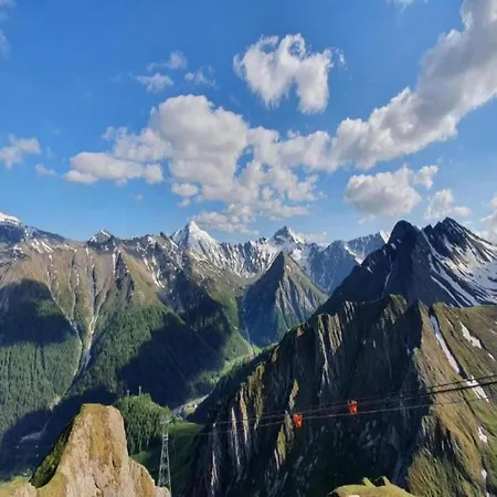 Retreat In Alps Διαμέρισμα *